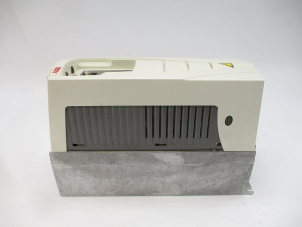 ABB ACS550-U1-03A3-4 F/W V.3.00C 380-480VAC 3.3A NSMP
