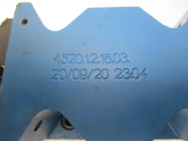 VICKERS KBFTG4V-5-2B50N-Z-M1-PE7-H7-12 2.7A UNMP