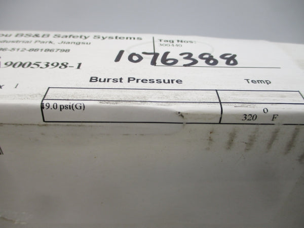 BS&B SAFETY SYSTEMS JRS 300440 49.0PSI 320'F 1.5" NSMP