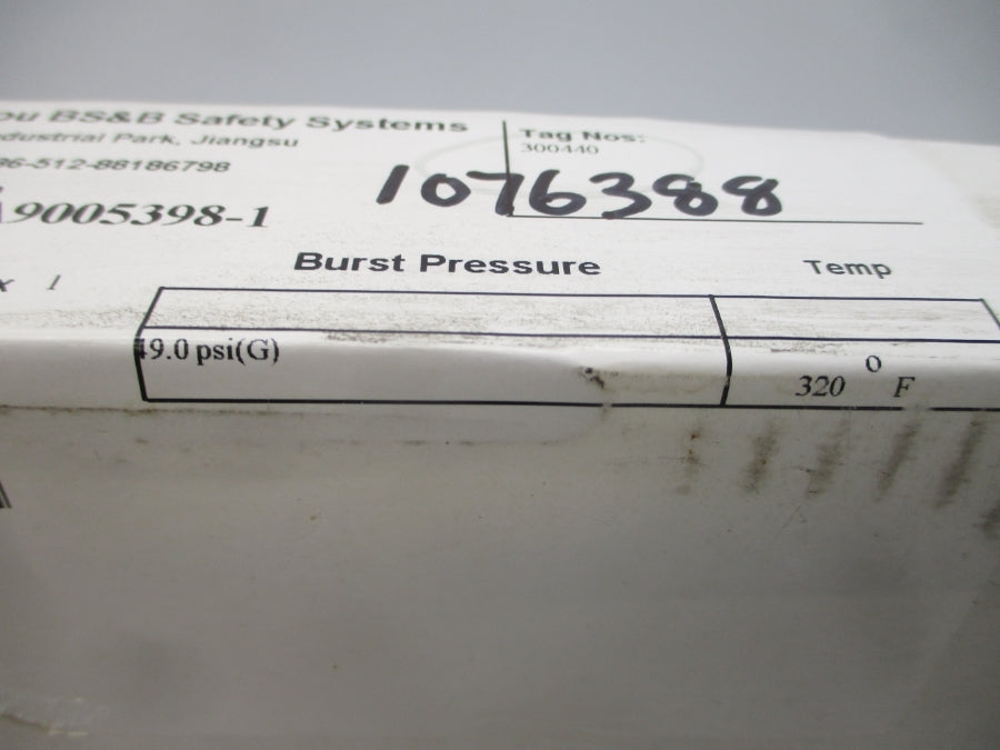 BS&B SAFETY SYSTEMS JRS 300440 49.0PSI 320'F 1.5" NSMP