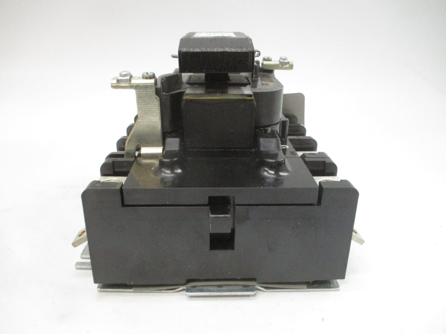 GENERAL ELECTRIC ABB CR305W002 110/115-120V 150A NSMP