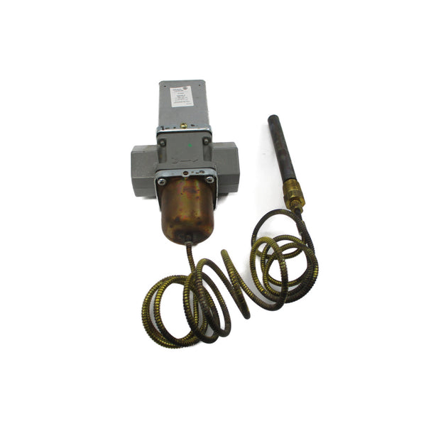 JOHNSON CONTROLS V47AE-3 150PSI 160-230'F 1-1/4" NSNP
