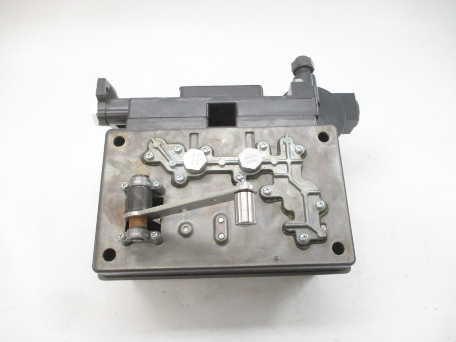 FISHER 3620J 30VDC NSNP