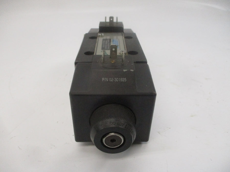 VICKERS DG4S4016CUBB60S491 02-304429 1000-3600PSI UNMP