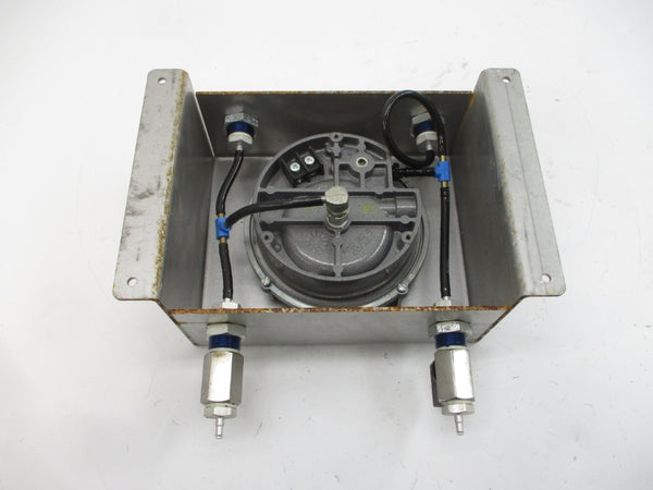DWYER 605-6 5PSI 0-6"H2O (AS PICTURED) UNMP