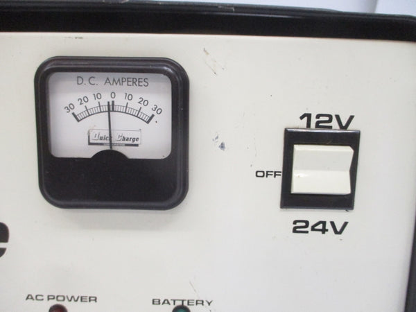QUICK CHARGE NPE12-24V/25A 12/24V 25A UNMP