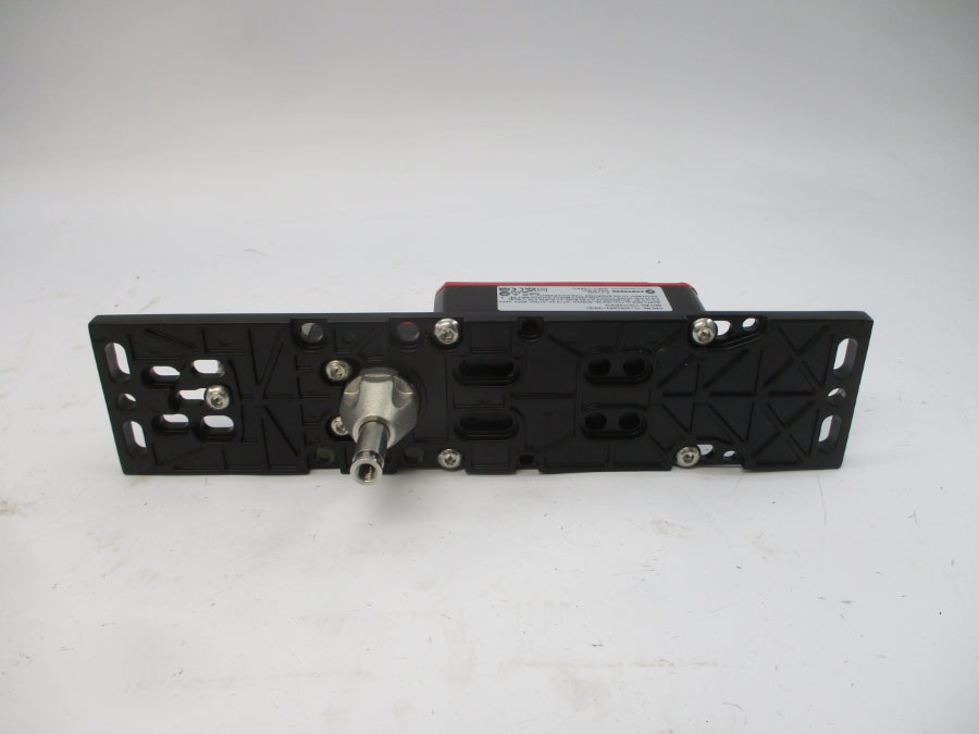 FORTRESS INTERLOCKS HL1S6RZSR411MPB1 ITM-00294909 24VAC/DC 3A NSMP
