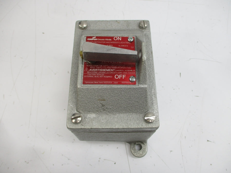 COOPER CROUSE-HINDS EDS2129 120/277VAC 20A 3/4" NSMP