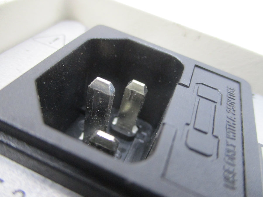 CYBEX COMPUTER PRODUCTS 520-160-012 250VAC 2A UNMP