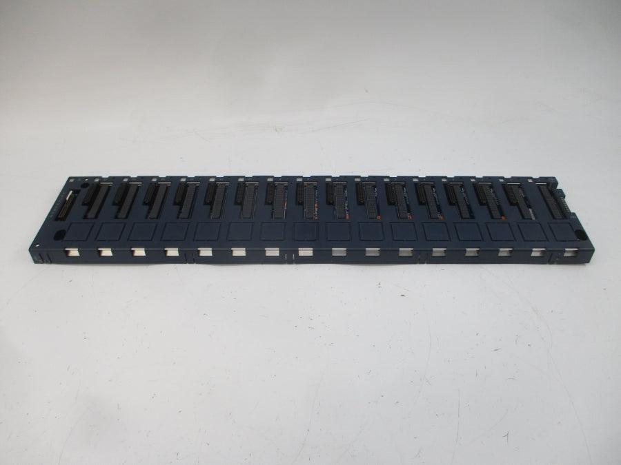 GENERAL ELECTRIC IC695CHS016-DA RX3I NSMP