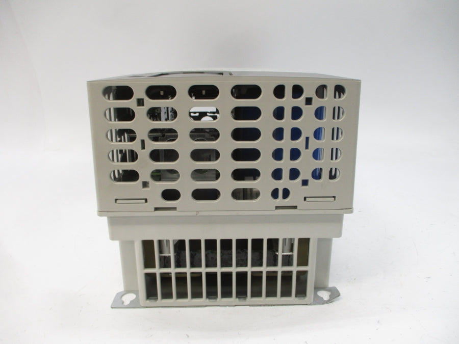 ALLEN BRADLEY 20G11ND065JA0NNNNN SER. A F/W 14.002 432-528VAC 59.6A NSNP