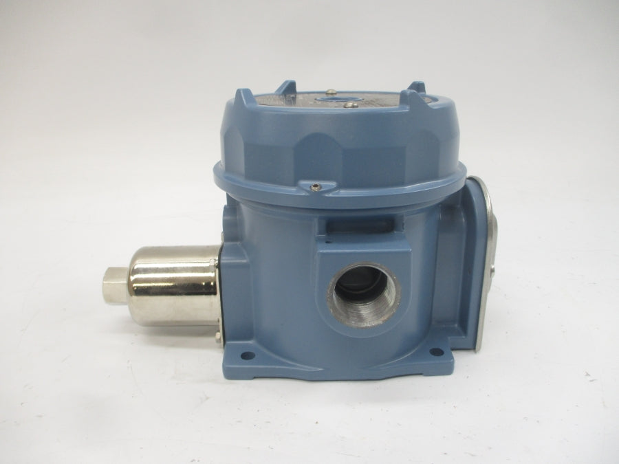 UNITED ELECTRIC CONTROLS H122-156 480VAC 15A 0-100PSI NSMP