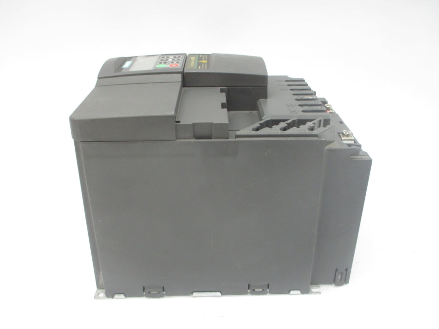 SIEMENS 6SE6440-2UE31-1CA1 500-600VAC 18.1A (MISSING COVER) UNMP