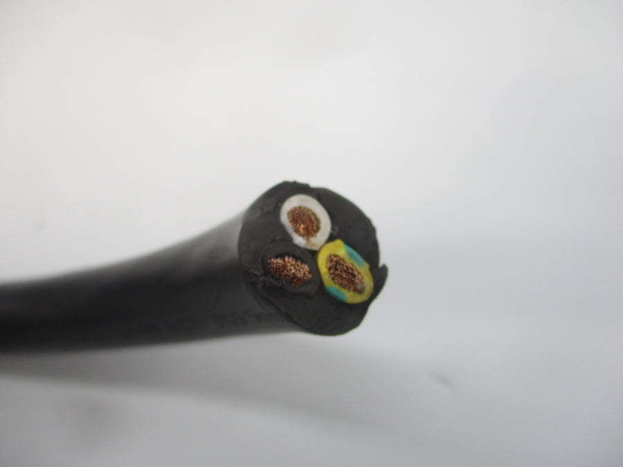 APC AP7911B 200-240/208VAC 24A (AS PICTURED) UNMP