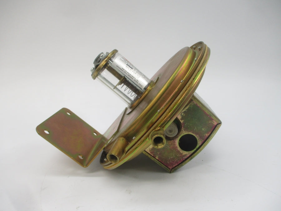 DWYER 1638 480VAC 15A 10/25PSI NSNP