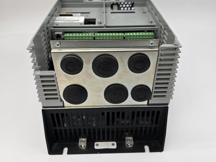 PARKER 955+8R0007 590P-DRV/0015/500/0011/US/ARM/0/115/0/AUX (AS PICTURED) UNMP