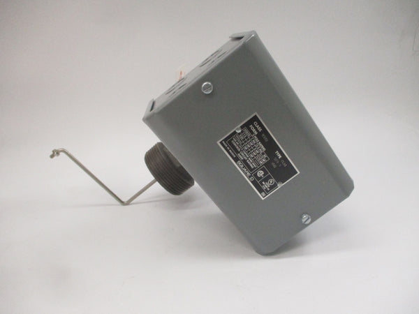 SQUARE D 9038CG33 SER. A 460/575V 572A NSMP