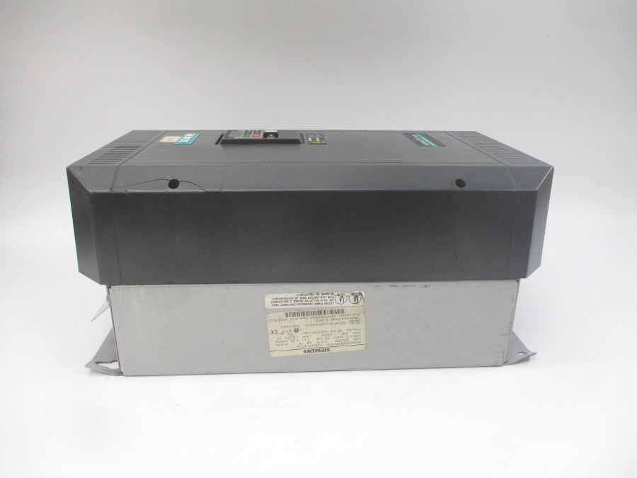 SIEMENS 6SE3213-8FG40 525-575V 7A (AS PICTURED) UNMP