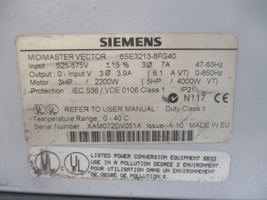 SIEMENS 6SE3213-8FG40 525-575V 7A (AS PICTURED) UNMP