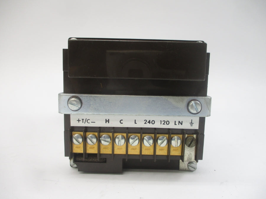 WEST 1412-0-1008 120/240VAC 0.2/.1A 0-600'F NSNP