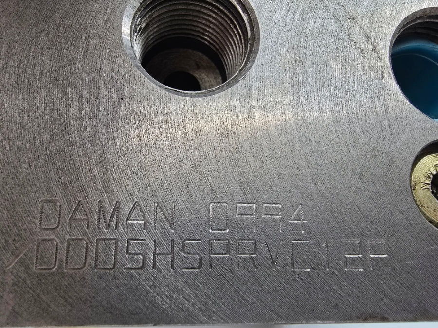 PARKER D31VW4C4NYCF772 110-120V .42-.50A 5000PSI NSNP