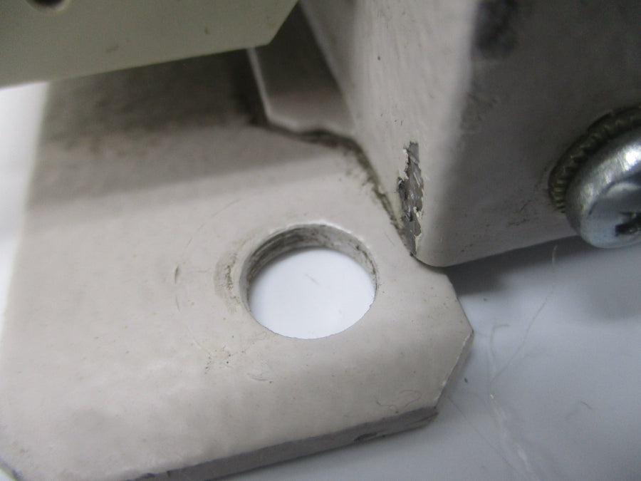SIEMENS 7SJ6225-2BC90-3FE0/FF 240VAC 5A UNMP