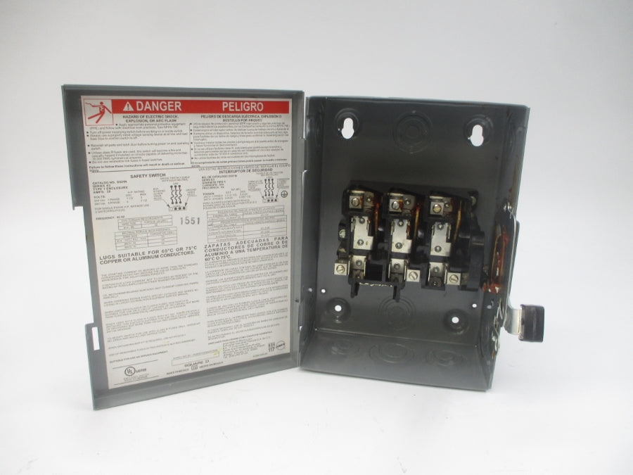 SQUARE D D321N SER. E3 240VAC 30A NSNP