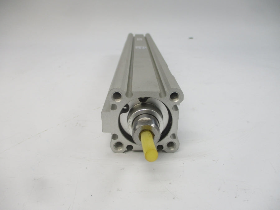 SMC CQ2A32-300DCZ 145PSI NSNP