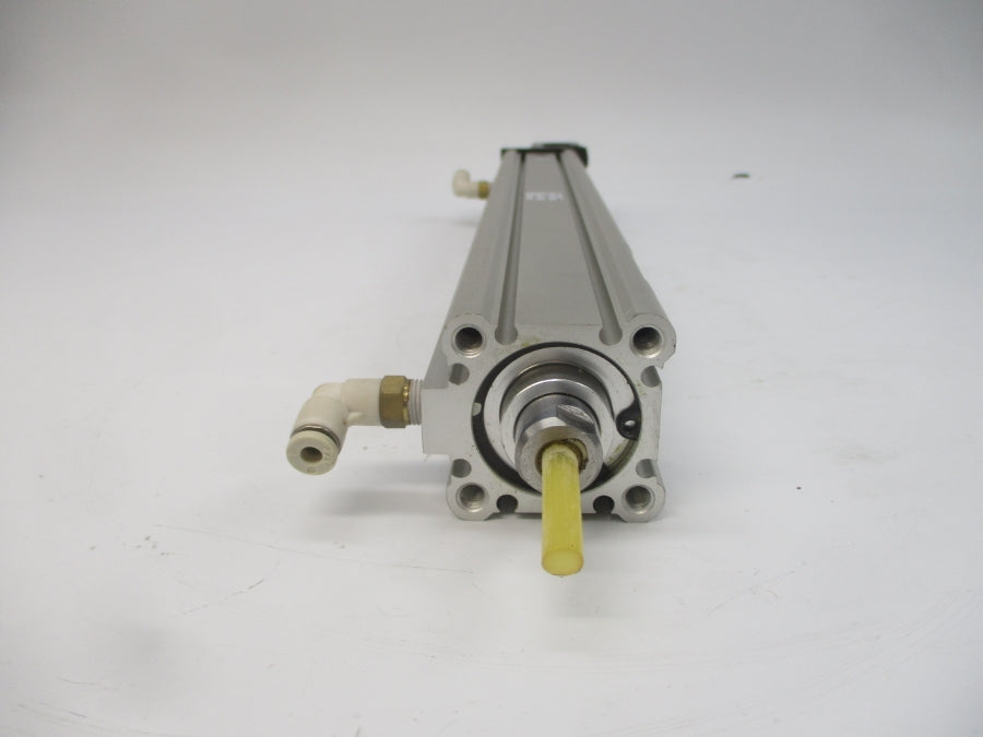 SMC CQ2A32-300DCZ 145PSI NSNP