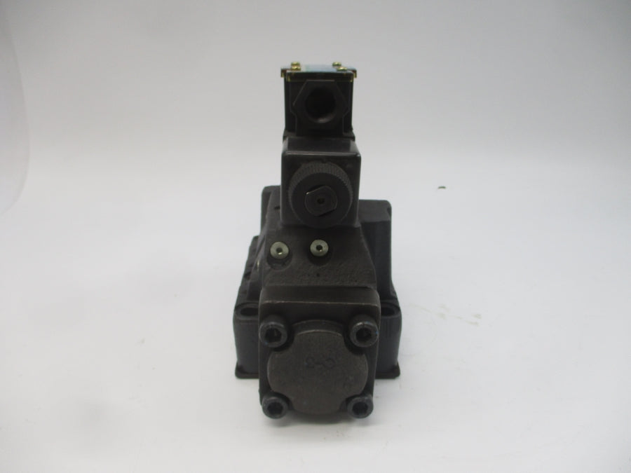VICKERS DG5S-8-6C-M-FW-B5-30 02-126436 110/120V .48/.46A 3000PSI NSNP