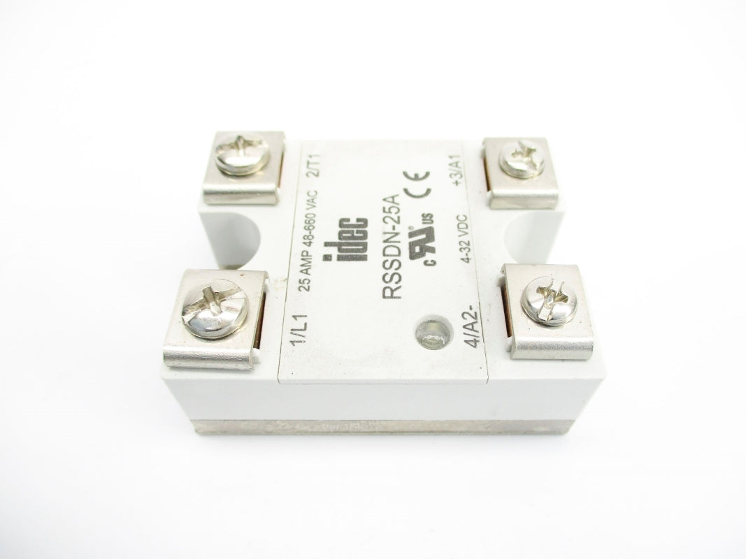 IDEC RSSDN-25A 4-32VDC 25A NSMP