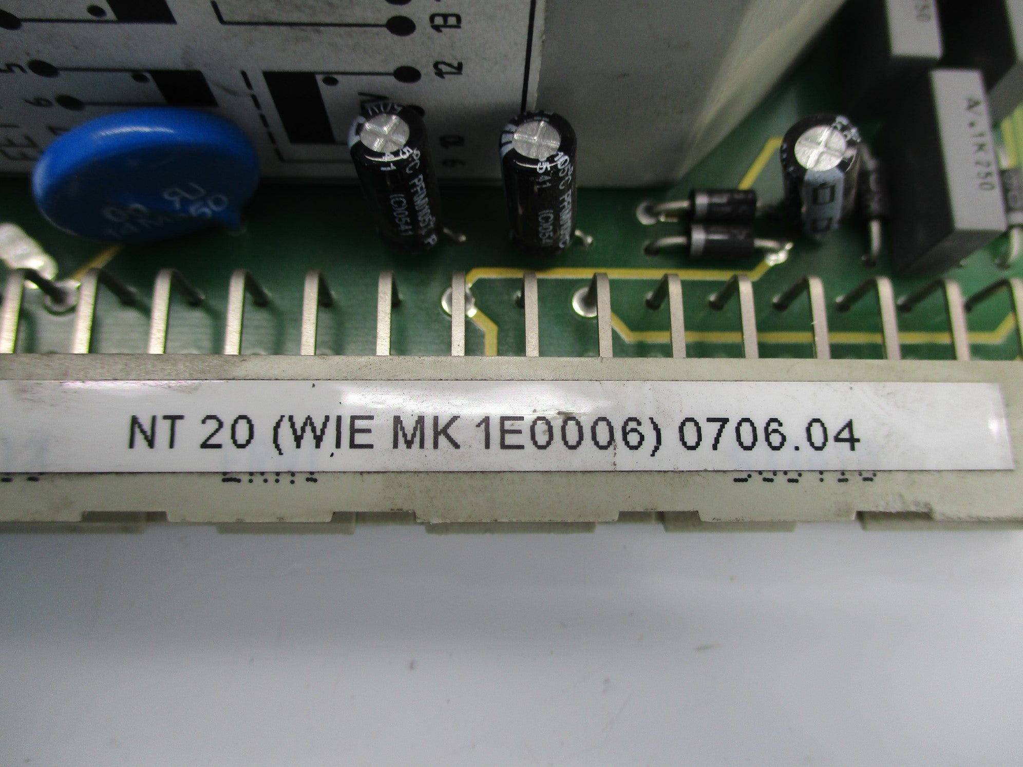 NT20(WIEMK1E0006)0706.04 UNMP