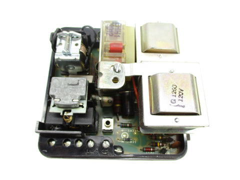HONEYWELL RA890G1260 120V UNMP