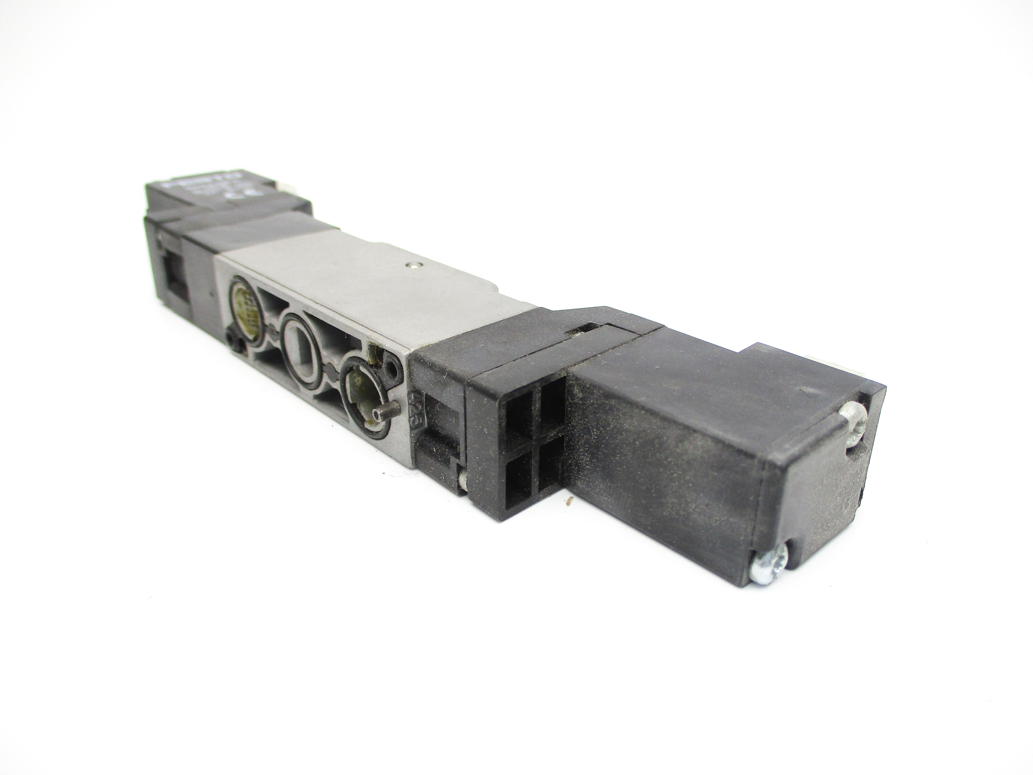 FESTO MEBH-5/3E-1/8P-S-B-110AC 110VAC 13-145PSI NSNP