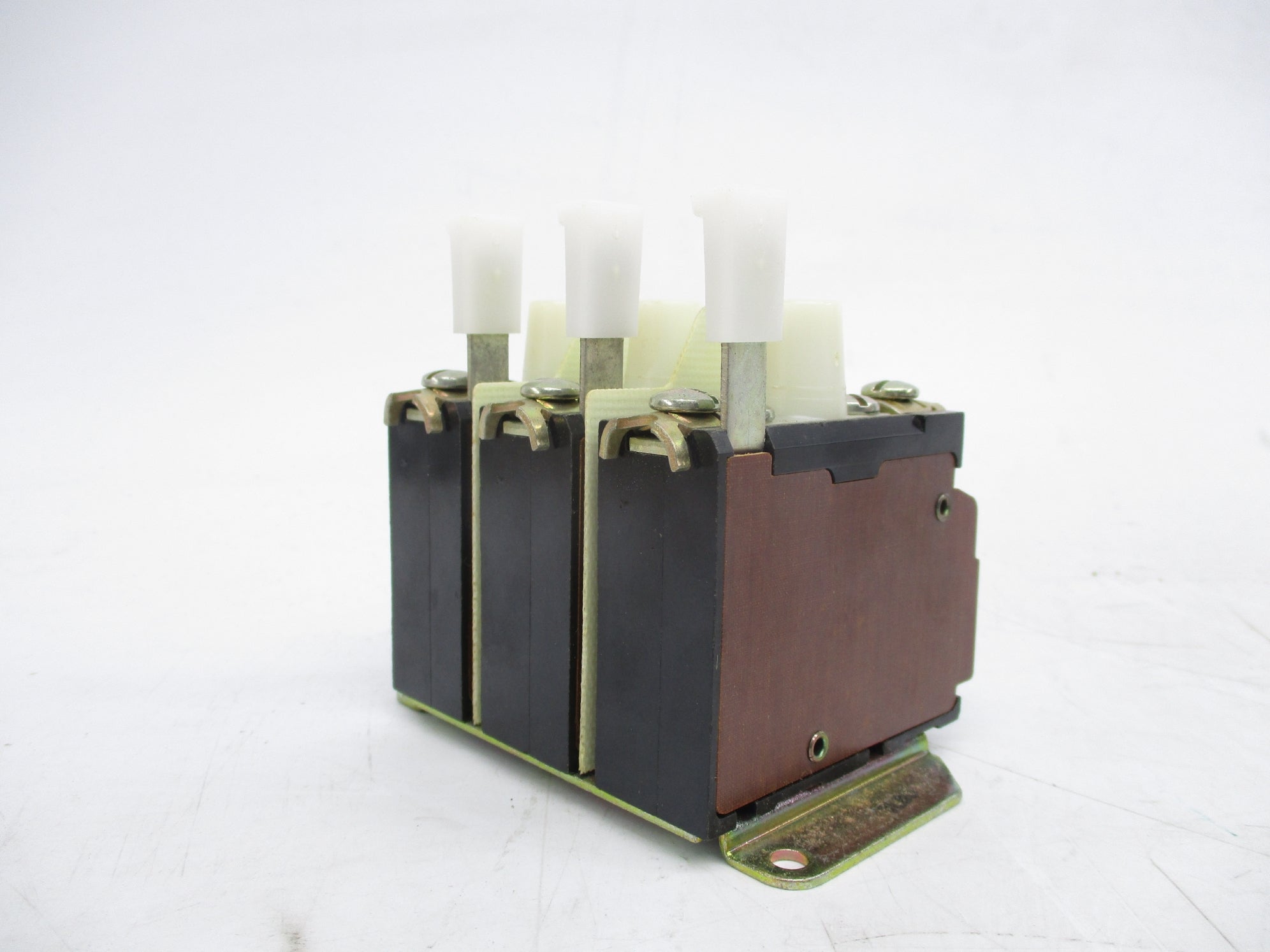 ALLEN BRADLEY 816CM-BOV16 SER. K (BR/YL) NSMP