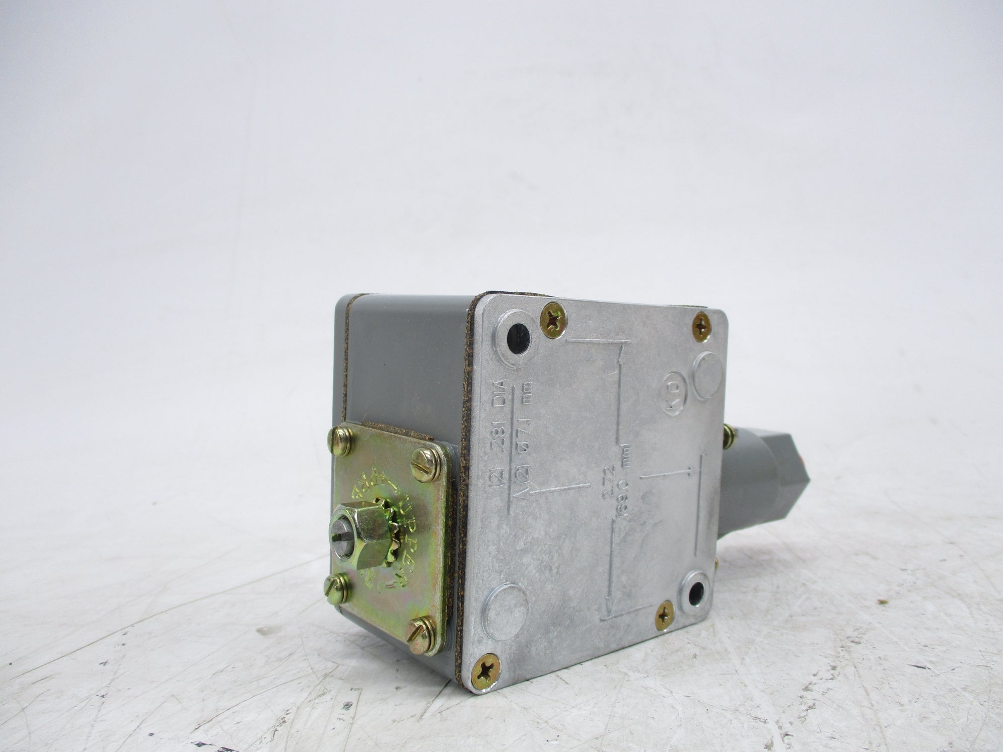 ALLEN BRADLEY 836T-T351JX7 SER. A 140-1000PSI (BR/WH) NSMP