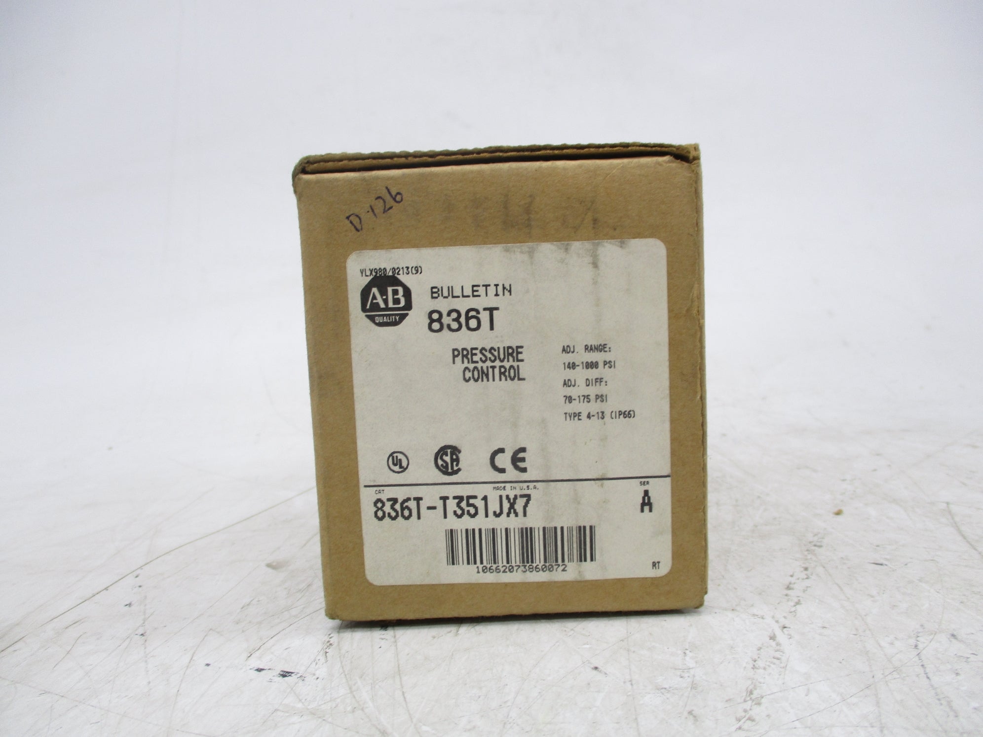 ALLEN BRADLEY 836T-T351JX7 SER. A 140-1000PSI (BR/WH) NSMP