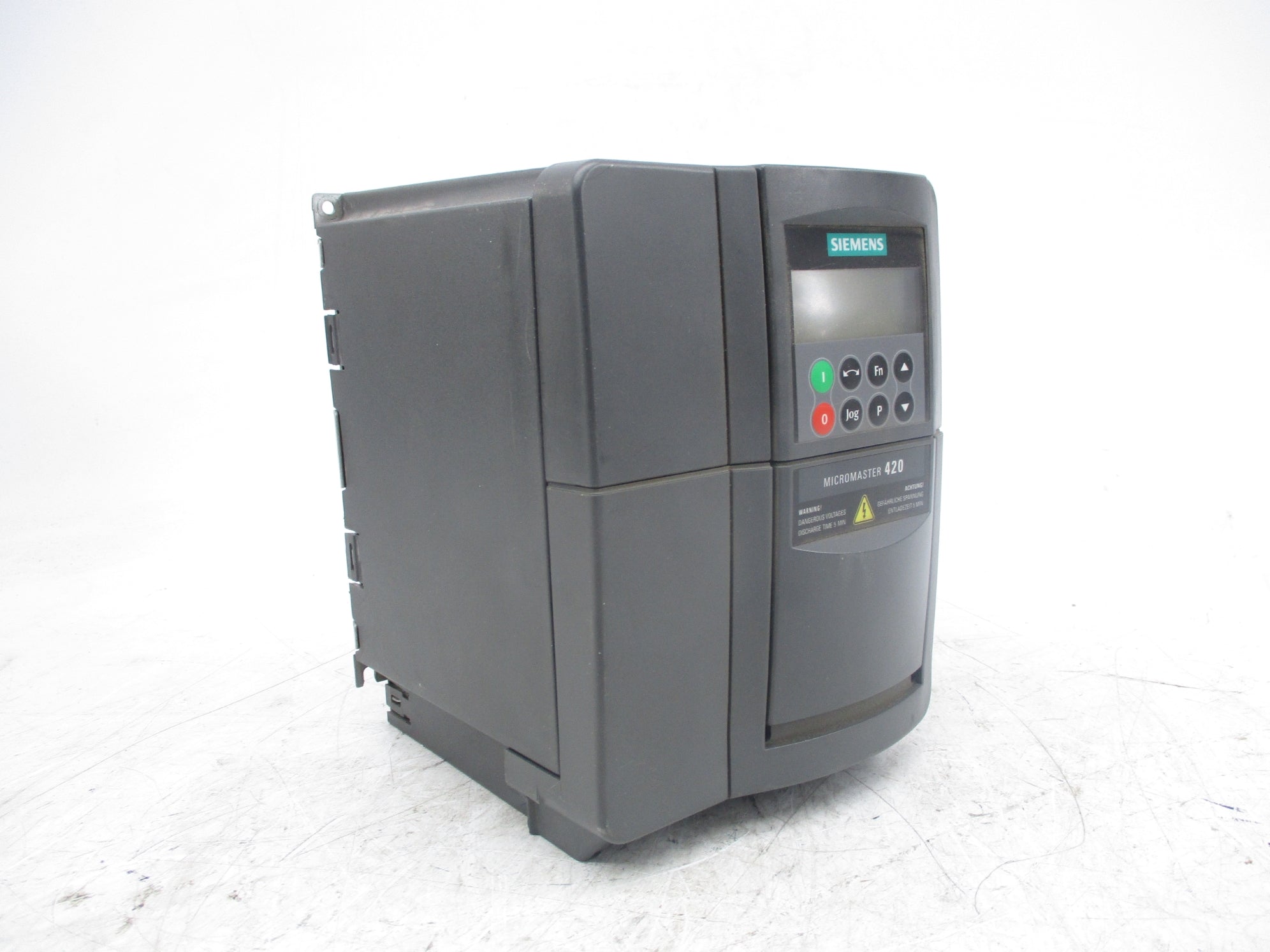 SIEMENS 6SE6420-2AD23-0BA1 UNMP