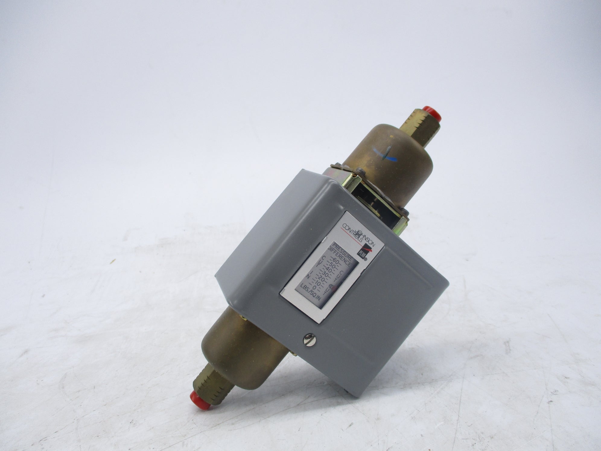 JOHNSON CONTROLS P74FA-5C NSMP