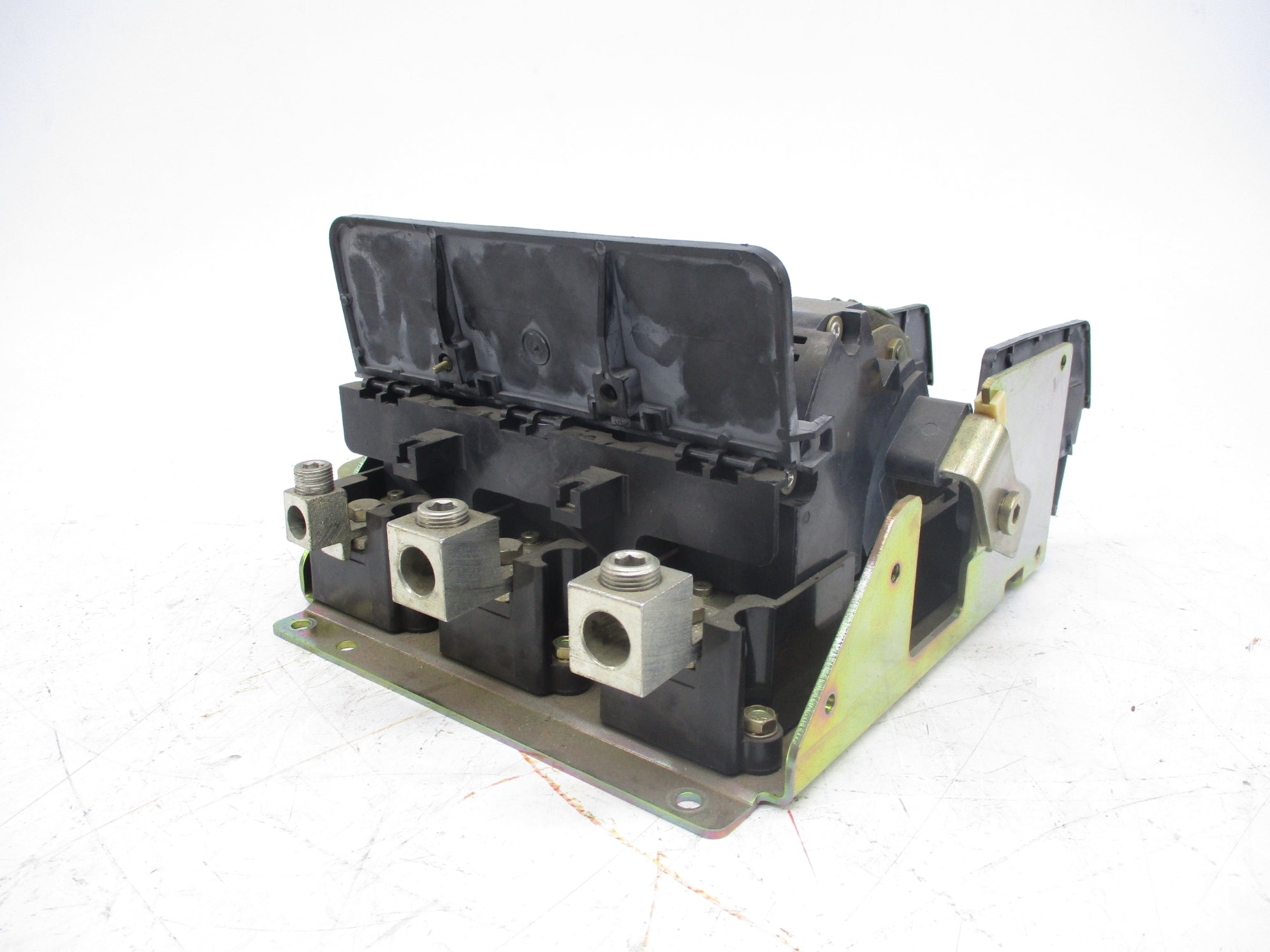 ALLEN BRADLEY 1494V-DS200 SER. A UNMP