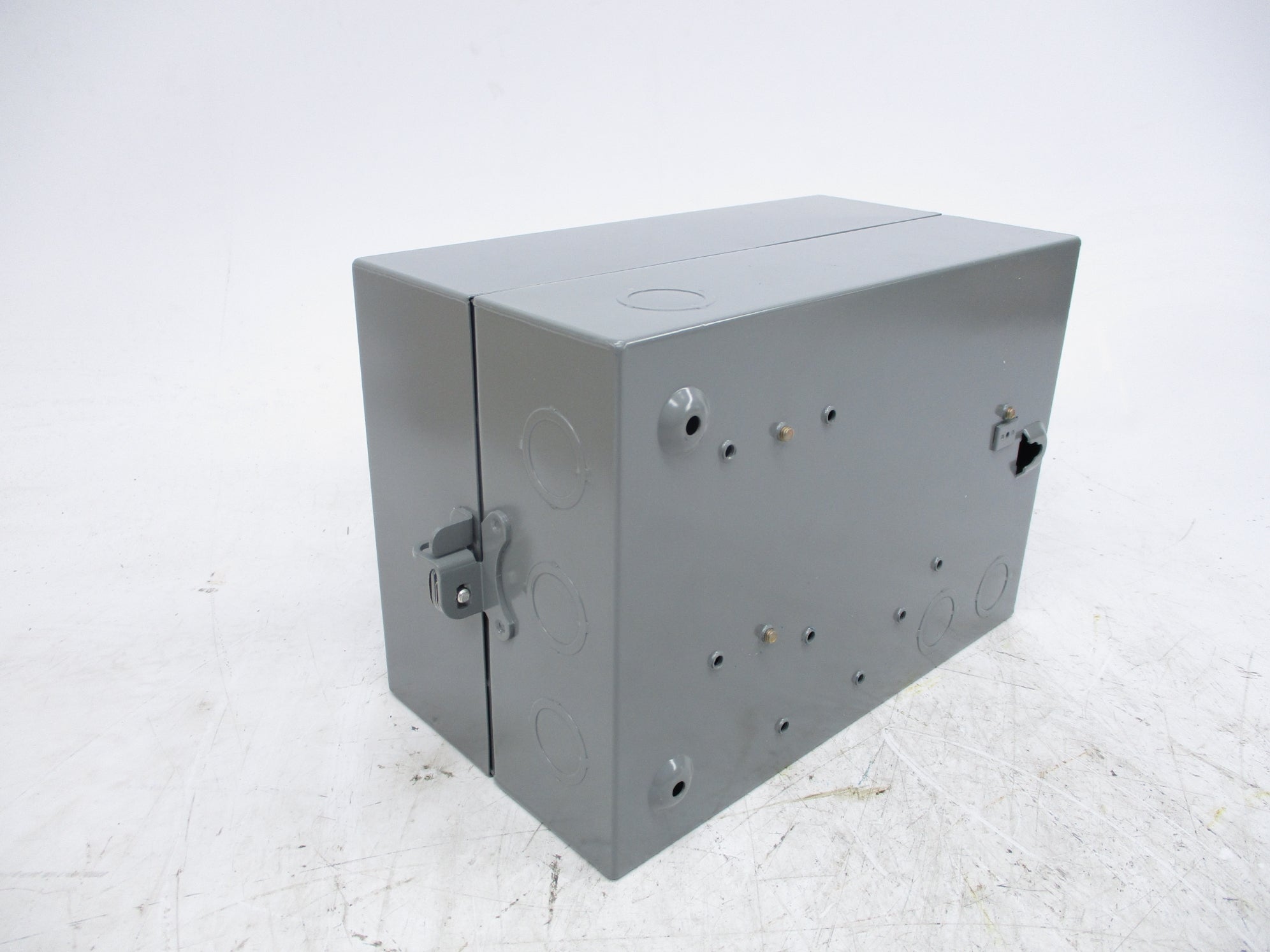 INDUSTRIAL SPARE PART 500L-AAB93 SER. B 480V (BR/YL) NSMP