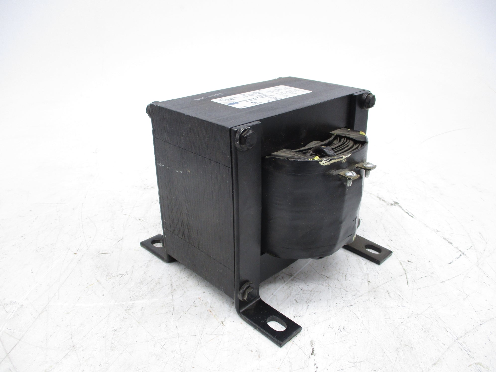 EGS Y1500 480V NSNP