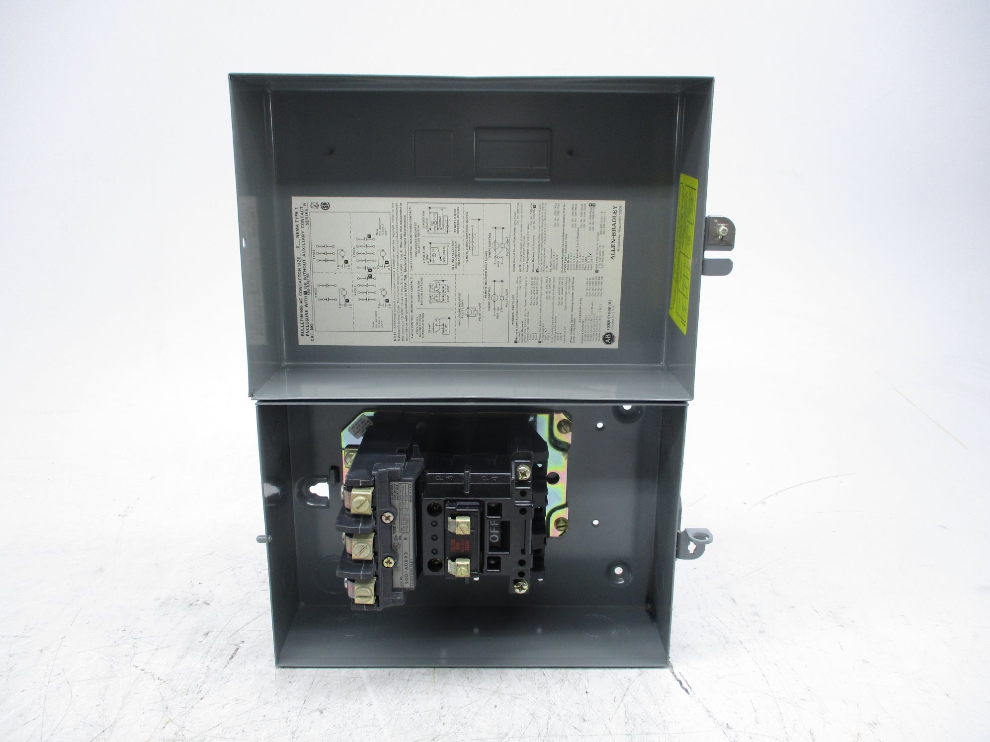 ALLEN BRADLEY 500-AAD93 120V (BR/WH) NSMP