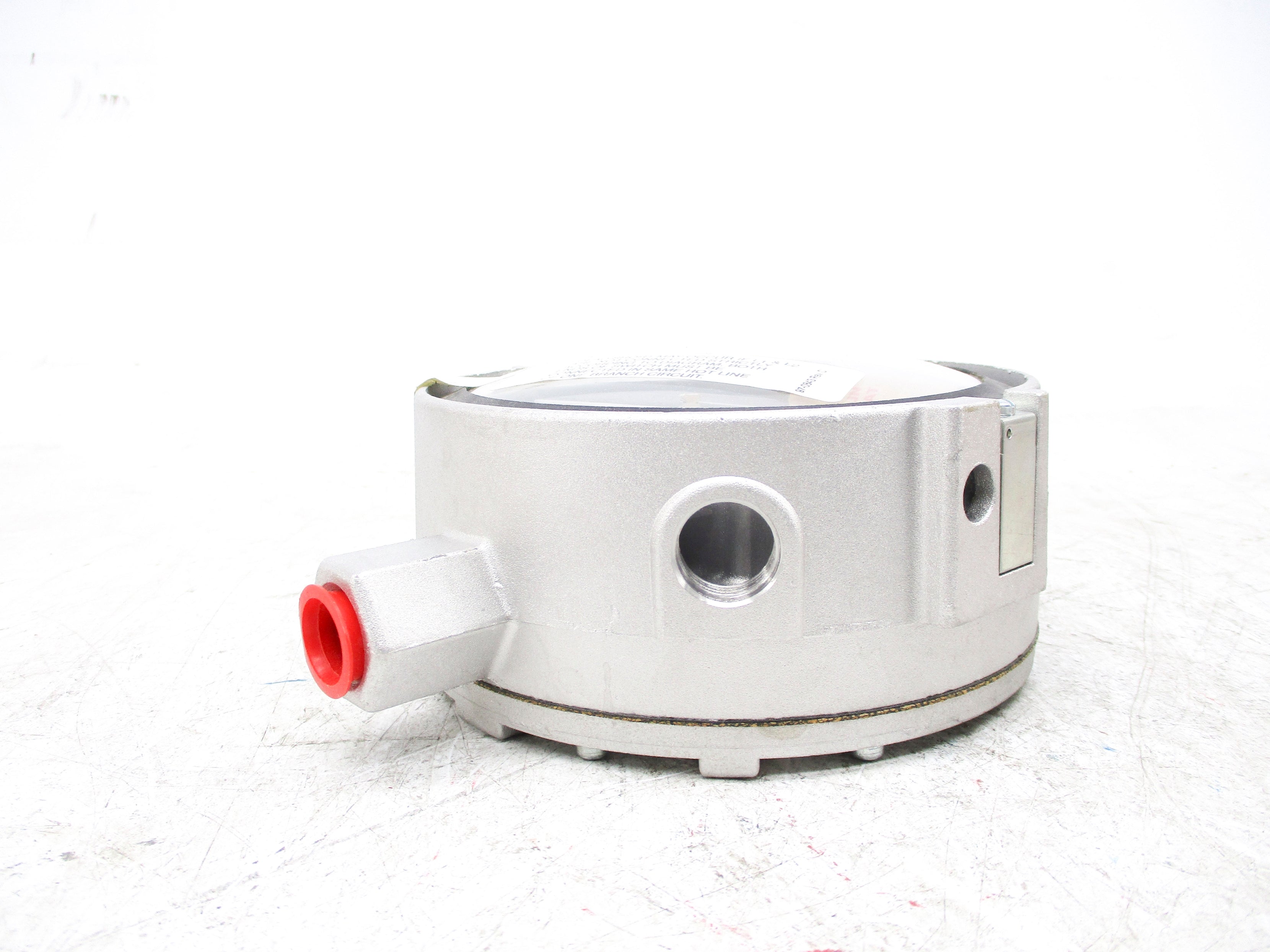 HONEYWELL C437F1045 240VAC 5.1A 1-26INWC NSMP