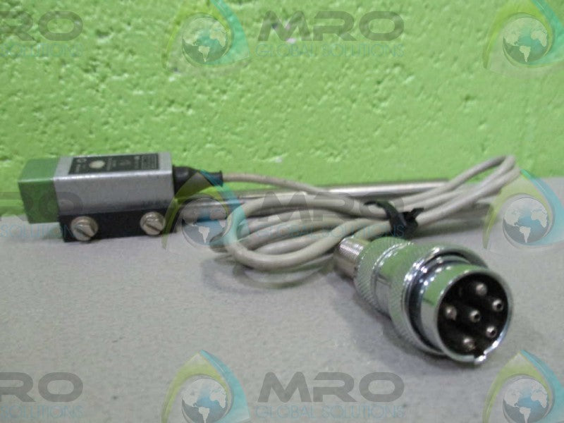 OMRON E3S-VS1 E1 PHOTOELECTRIC SWITCH UNMP