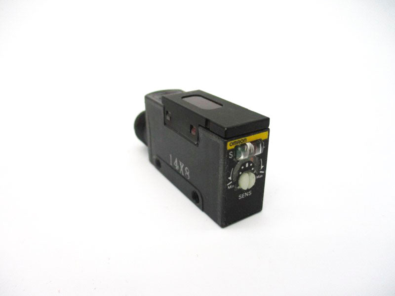 OMRON E3S-AR66 10-30VDC NSMP