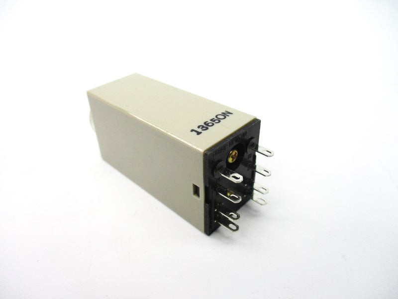 OMRON H3Y-2 240VAC 0-10S NSMP