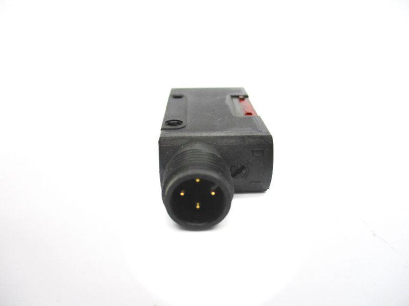 OMRON E3S-R67 10-30VDC NSNP