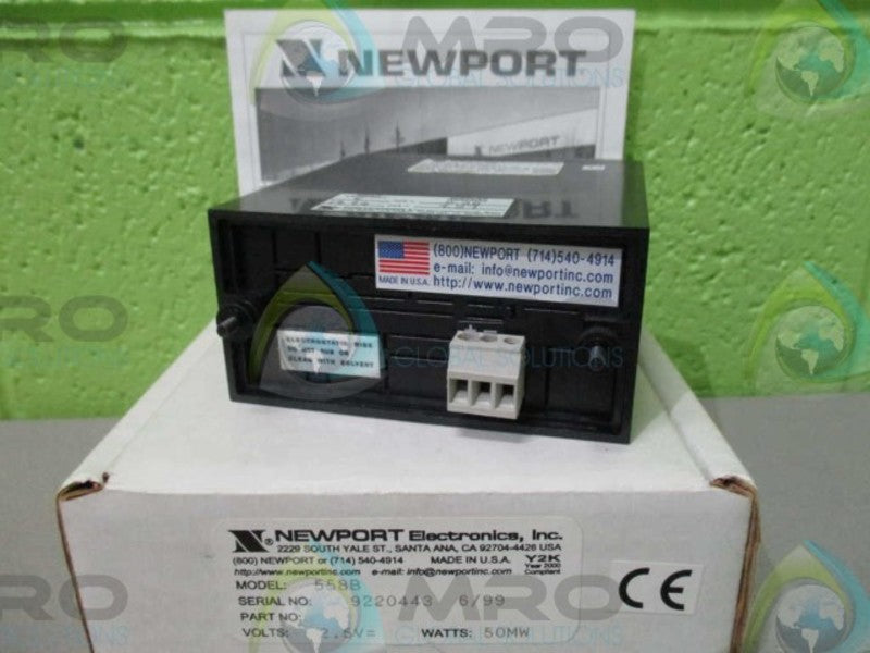NEWPORT ELECTRONICS 558B INDICATOR *NEW IN BOX*