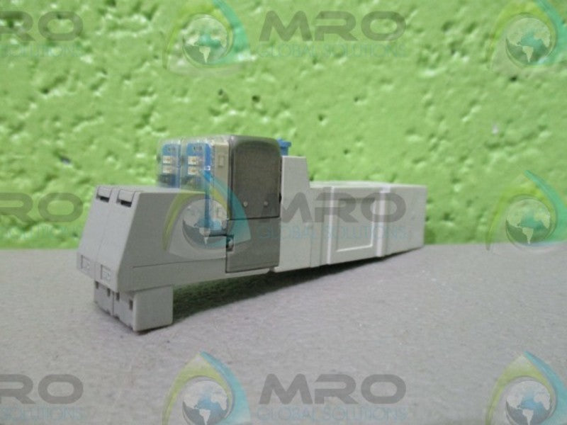SMC SY3445-5FUE D/SOL, BASE MT, PLUG-IN  NSNP